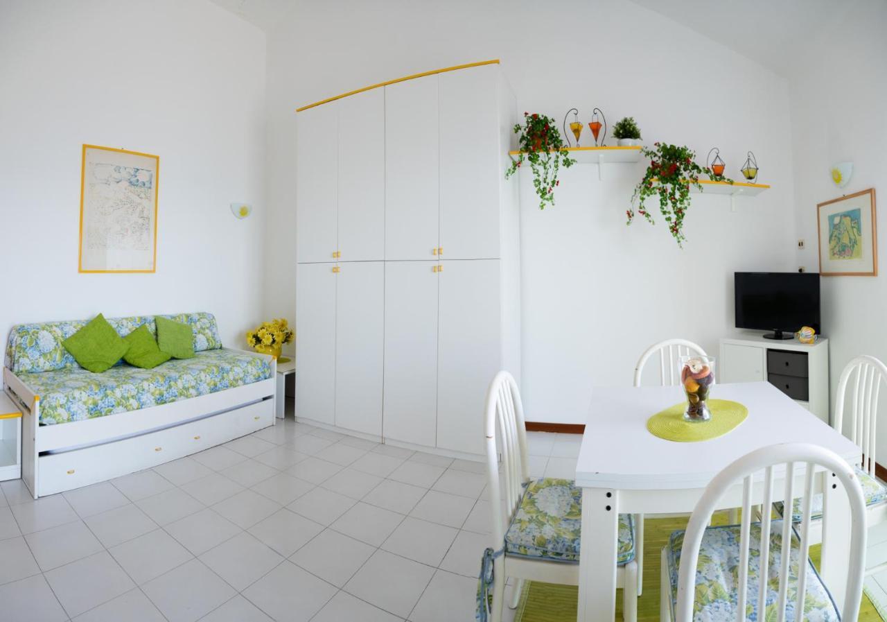 Casa Belvedere SantʼAlessio Siculo Eksteriør bilde